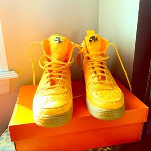 NIKE Air Force 1 Mid Odell Beckham Jr.